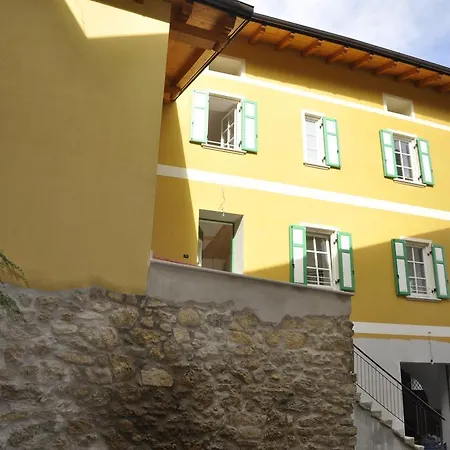 Alloggio per agriturismo Eredi Di Cobelli Aldo *